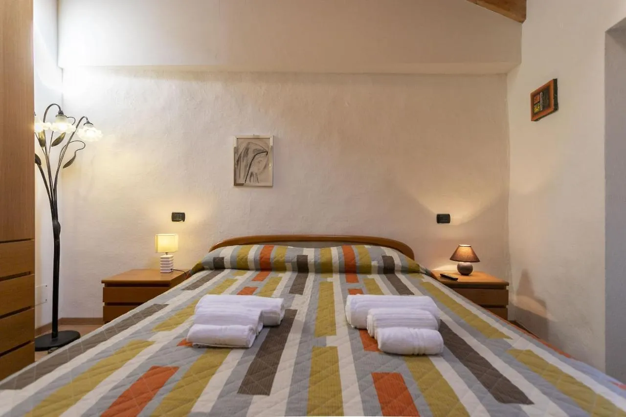 Willow House Apartment Sala Comacina